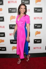 Kristin Davis in Knallpink