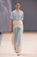 Allude