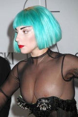 Lady Gaga: Trennung von ihrem Kleid