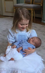 Victoria von Schweden, Estelle, Oscar