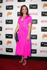 Kristin Davis in Knallpink