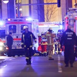 Berlin: Lkw rast in Christkindlmarkt - Mehrere Tote