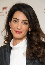 Amal Clooneys cooler Business-Look