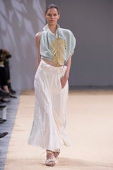 Allude