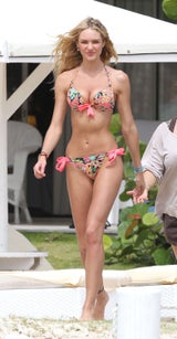 Candice Swanepoel in Victoria's Secret-Beach
