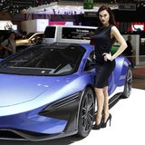 Die heißesten Girls des Genfer Autosalons