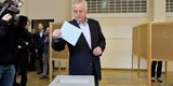 Hofer mit Erdrutschsieg bei Präsidenten-Wahl