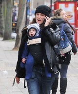 Keira Knightley spaziert mit Baby Edie