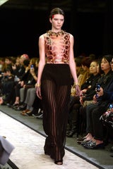 Kendall Jenner bei der Pariser Modewoche