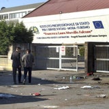 Bombe vor Schule in Italien explodiert