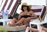 Eva Longoria zeigt heißen Bikini-Body