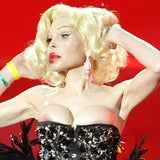 Amanda Lepore am Life Ball: Sie ließ den Busen blitzen