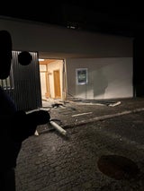Auto krachte in Musikschule Göstling