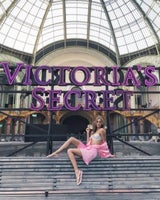 Victoria's Secret Fashion Show 2016 Backstage