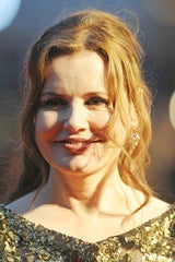 Geena Davis, was ist mit deinem Gesicht passiert?