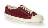 Alexa Chung für Superga