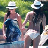 Lea Michele relaxt in Mexiko