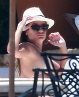 Lea Michele relaxt in Mexiko