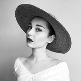Dieser Teen sieht aus wie Audrey Hepburn!