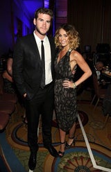 Miley Cyrus & Liam Hemsworth verlobt?