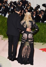 Madonnas zeigfreudiger Auftritt auf der Met Gala