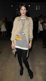 Alexa Chung bekommt eigene Fashionshow