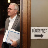Graf zieht sich nun doch aus Stiftung zurück