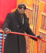 Kanye West präsentiert Kollektion in Paris