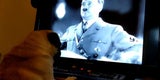 Dieser Mops ist ein Nazi