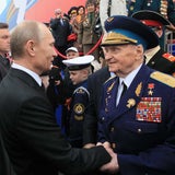 Putin bei Mega-Militärparade