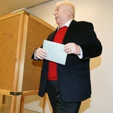 Empörung über Massen-SMS der NEOS