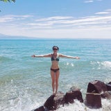 Maisie Williams im Bikini