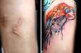 Tattookünstlerin verdeckt Narben von Gewaltopfern