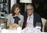 Eve Mendes zeigt Sixties-Chic