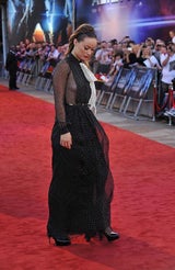 Olivia Wilde: Sexy bei "Cowboys and Aliens"-Premiere in London