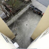 11-Jähriger stürzt aus dem Fenster