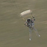 Felix Baumgartner nach Rekordsprung sicher gelandet
