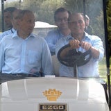 Foto von Berlusconis Sex-Grotte veröffentlicht