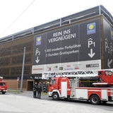 Donauzentrum nach PKW-Brand evakuiert