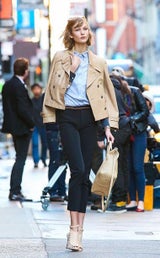 Karlie Kloss: Fotoshooting macht sie happy