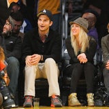 Ashton Kutcher: Flirt mit Kaley Cuoco?