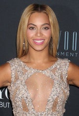 Beyoncé Knowles zeigt Kurven
