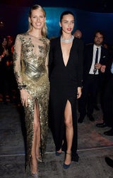 Adriana & Karolina: black & gold