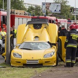 Fotos: Koenigsegg rast in Zuschauer