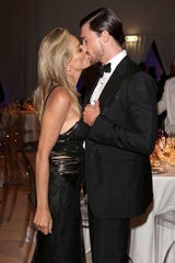 Sharon Stone in Turtel-Stimmung bei der amfAR-Gala in Mailand