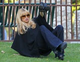 Rachel Zoe mit High Heels am Spielplatz