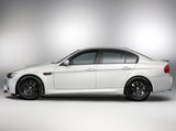Video: Junger Raser fliegt mit BMW M3 ab