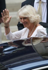 Prinz Charles & Camilla besuchen das Baby im Spital