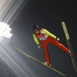 Iraschko springt zu Silber