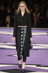 Jessica Biel mit Prada inspirierten Haaren